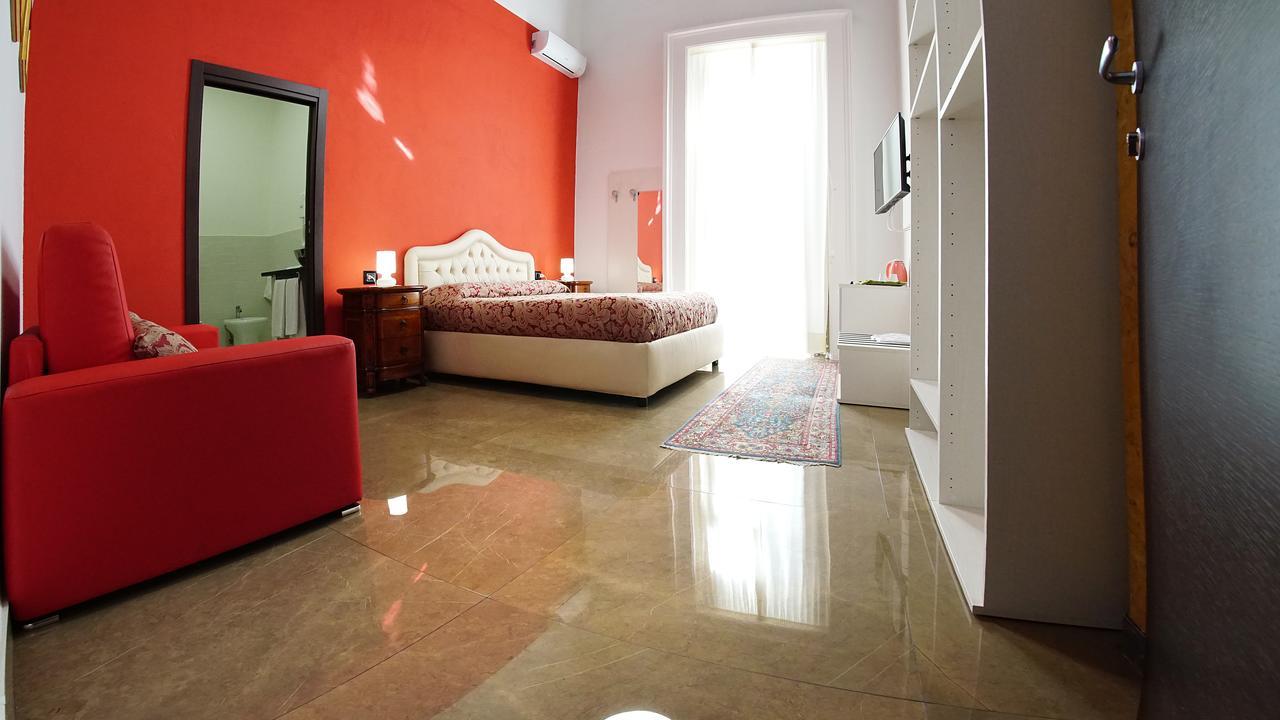 Beverello Suite Napels Buitenkant foto
