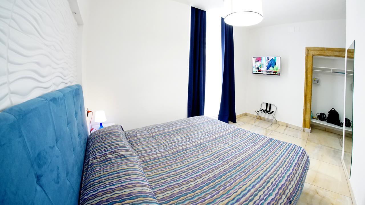 Beverello Suite Napels Buitenkant foto