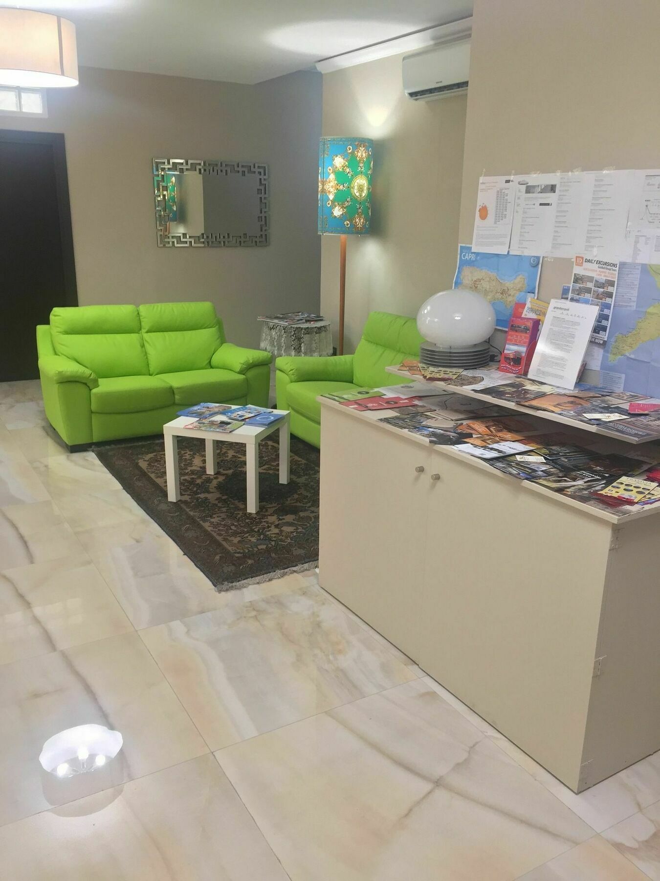 Beverello Suite Napels Buitenkant foto